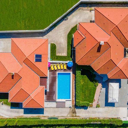 Geranium Holliday Villas Obrochishte Buitenkant foto